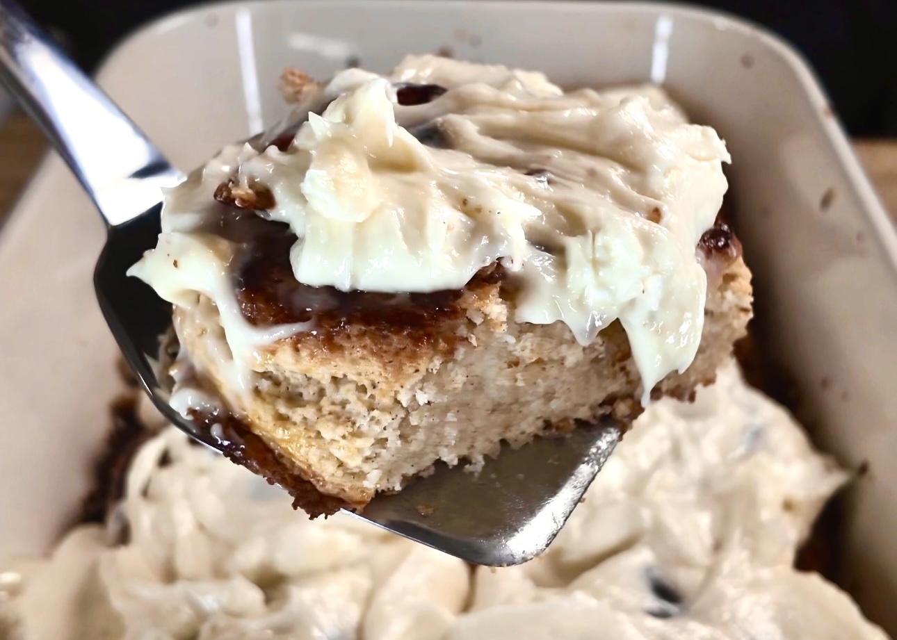 Cinnamon Roll Buttermilk Biscuits